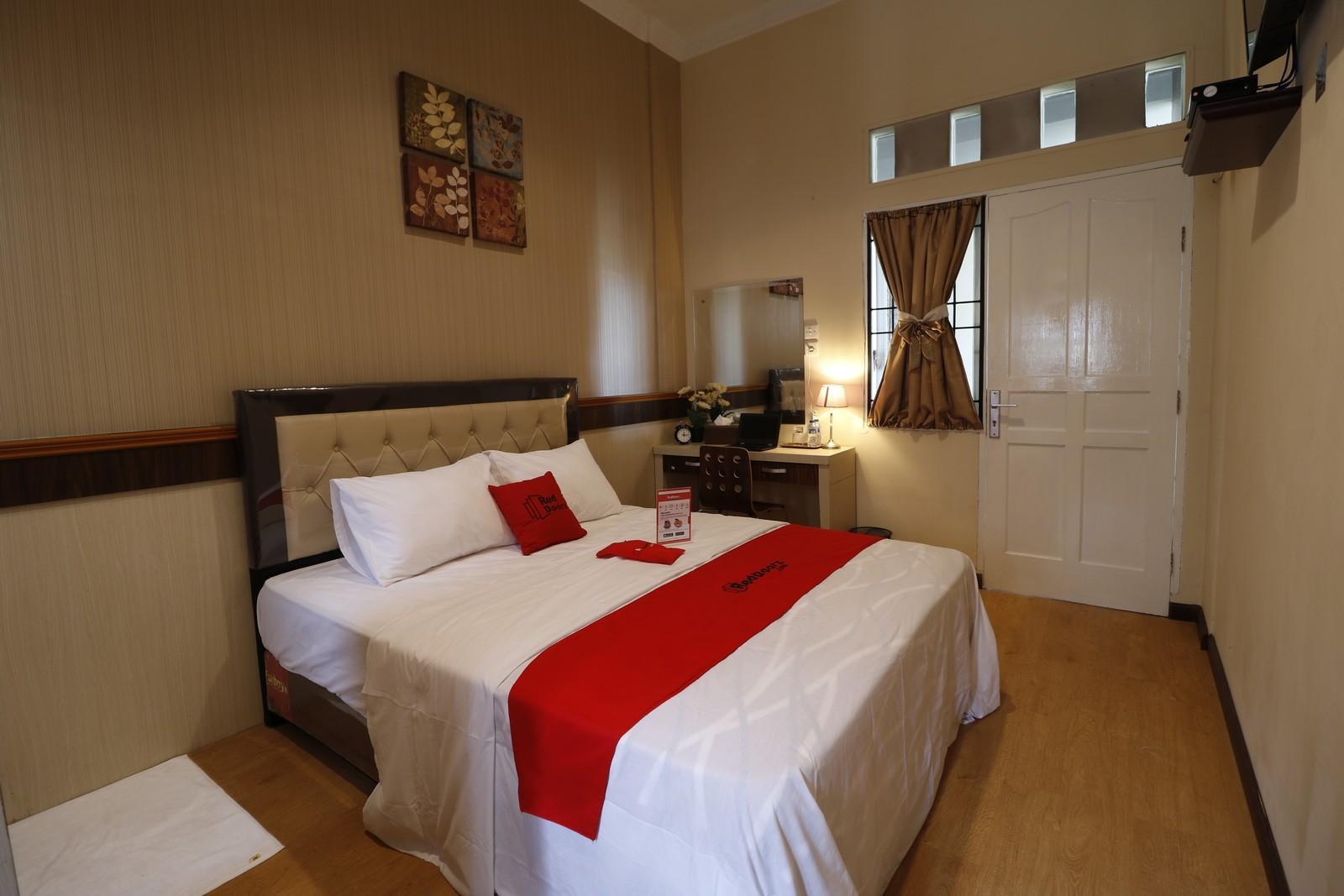 Reddoorz Plus Near Universitas Sumatera Utara Medan Dış mekan fotoğraf